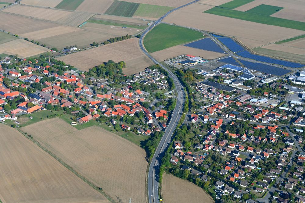 Luftbild Jerstedt - Dorfkern am Feldrand in Jerstedt im Bundesland Niedersachsen, Deutschland