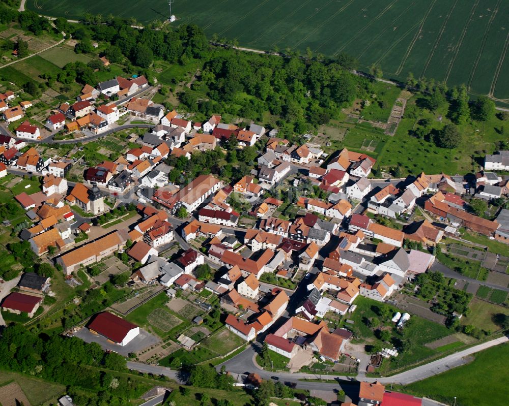 Luftaufnahme Kalteneber - Dorfkern am Feldrand in Kalteneber im Bundesland Thüringen, Deutschland