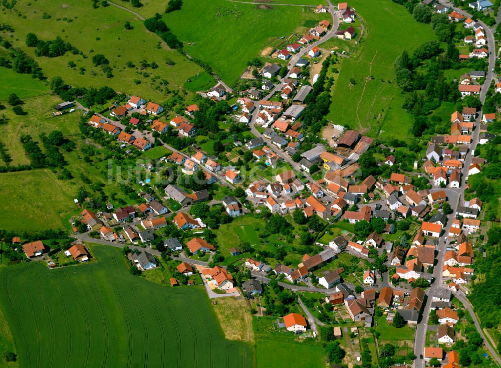 Luftbild Katzenbach - Dorfkern am Feldrand in Katzenbach im Bundesland Rheinland-Pfalz, Deutschland