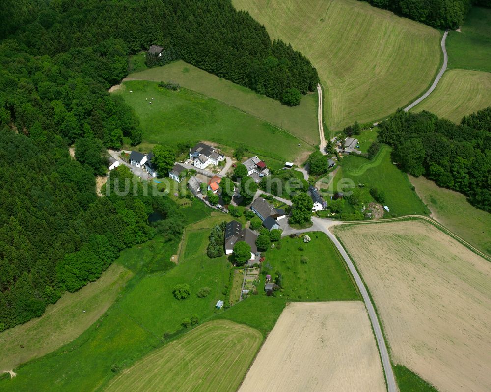 Luftbild Kierspe - Dorfkern am Feldrand in Kierspe im Bundesland Nordrhein-Westfalen, Deutschland