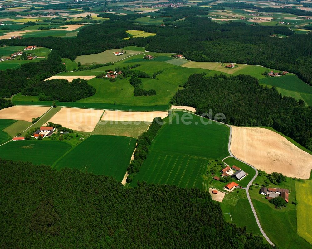 Luftaufnahme Klessing - Dorfkern am Feldrand in Klessing im Bundesland Bayern, Deutschland