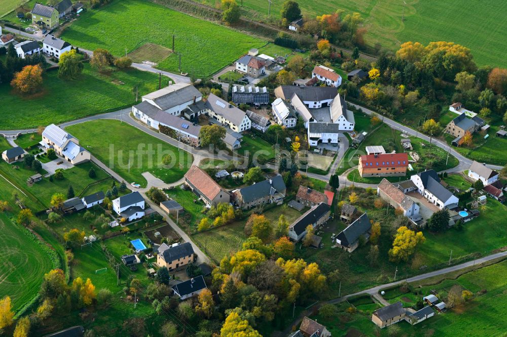 Kralapp aus der Vogelperspektive: Dorfkern am Feldrand in Kralapp im Bundesland Sachsen, Deutschland
