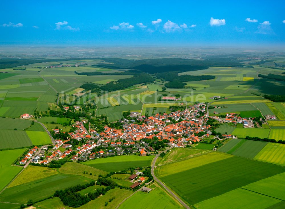 Luftbild Kriegsfeld - Dorfkern am Feldrand in Kriegsfeld im Bundesland Rheinland-Pfalz, Deutschland