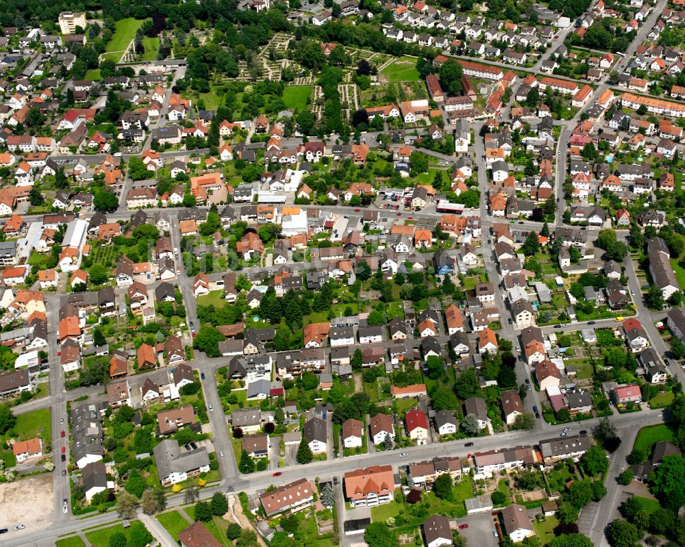 Kronenhof von oben - Dorfkern am Feldrand in Kronenhof im Bundesland Baden-Württemberg, Deutschland