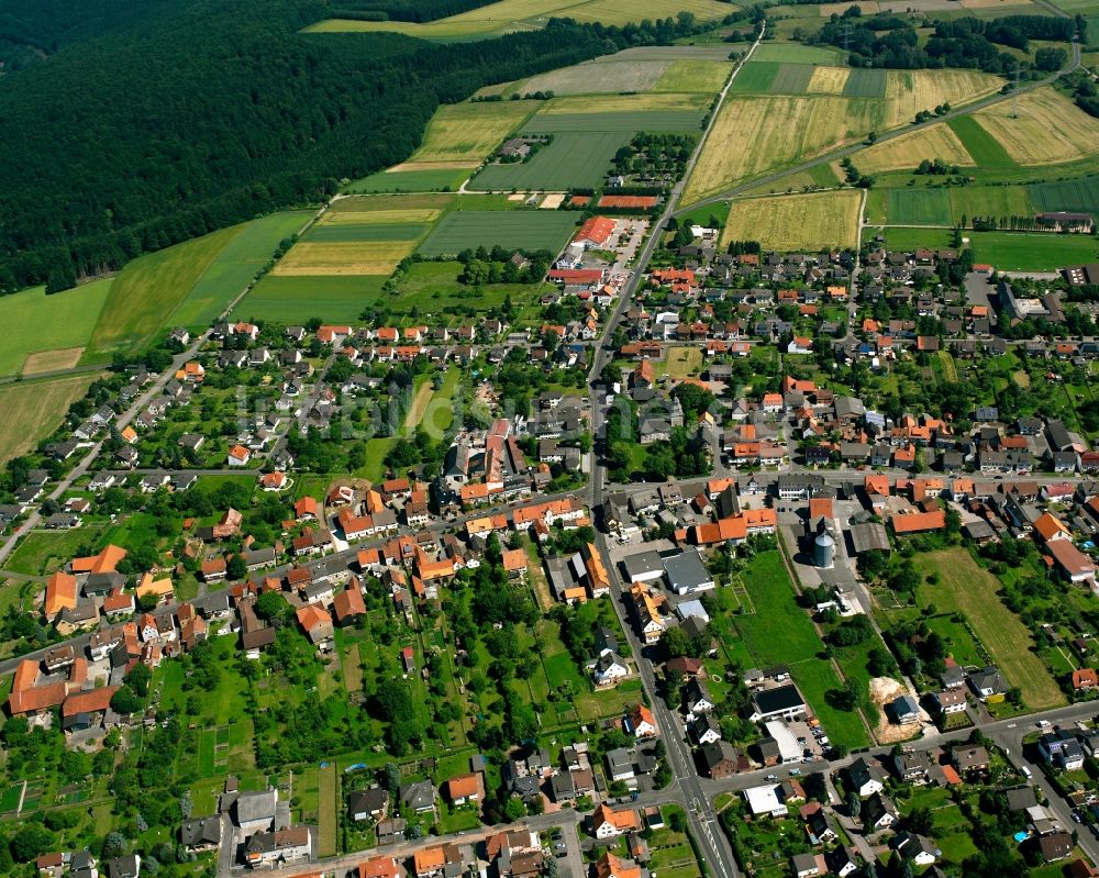 Luftbild Landwehrhagen - Dorfkern am Feldrand in Landwehrhagen im Bundesland Niedersachsen, Deutschland