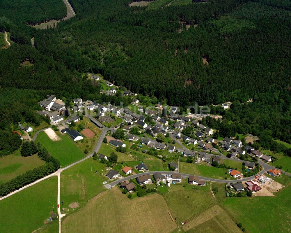 Luftbild Langweiler - Dorfkern am Feldrand in Langweiler im Bundesland Rheinland-Pfalz, Deutschland