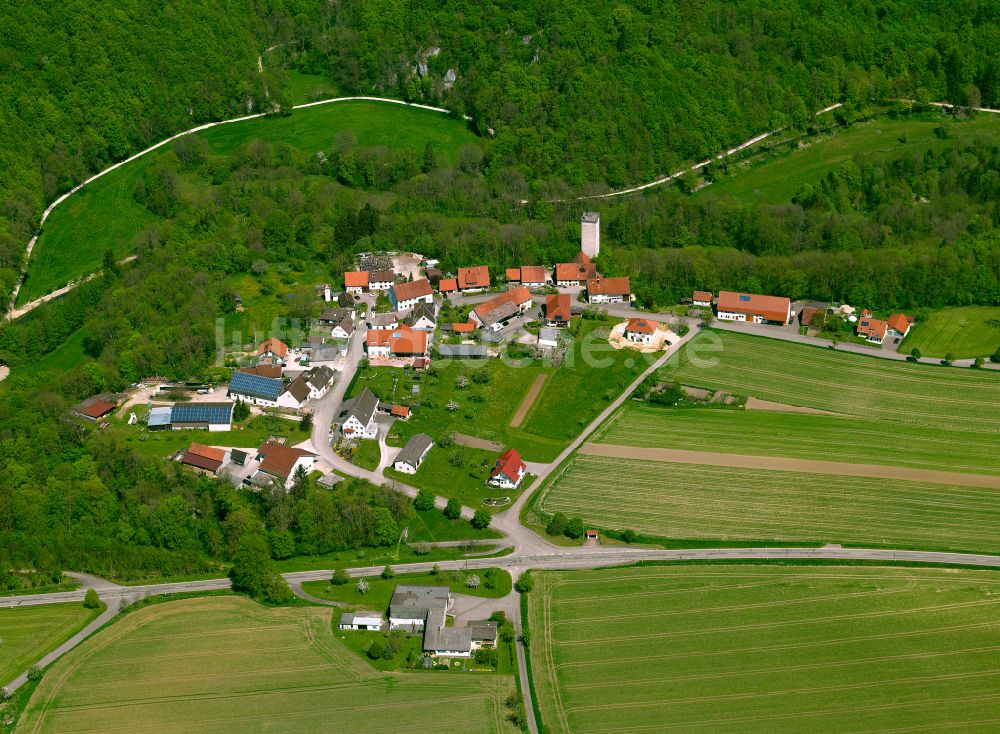 Lauterach aus der Vogelperspektive: Dorfkern am Feldrand in Lauterach im Bundesland Baden-Württemberg, Deutschland