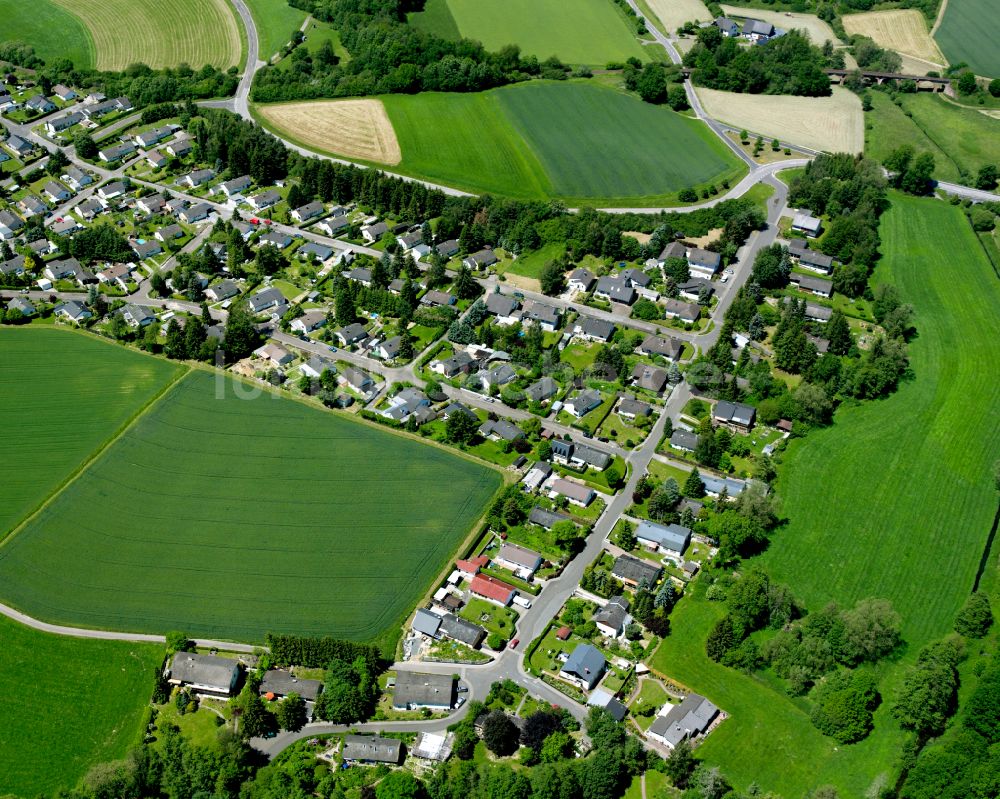 Luftbild Liederbach - Dorfkern am Feldrand in Liederbach im Bundesland Rheinland-Pfalz, Deutschland