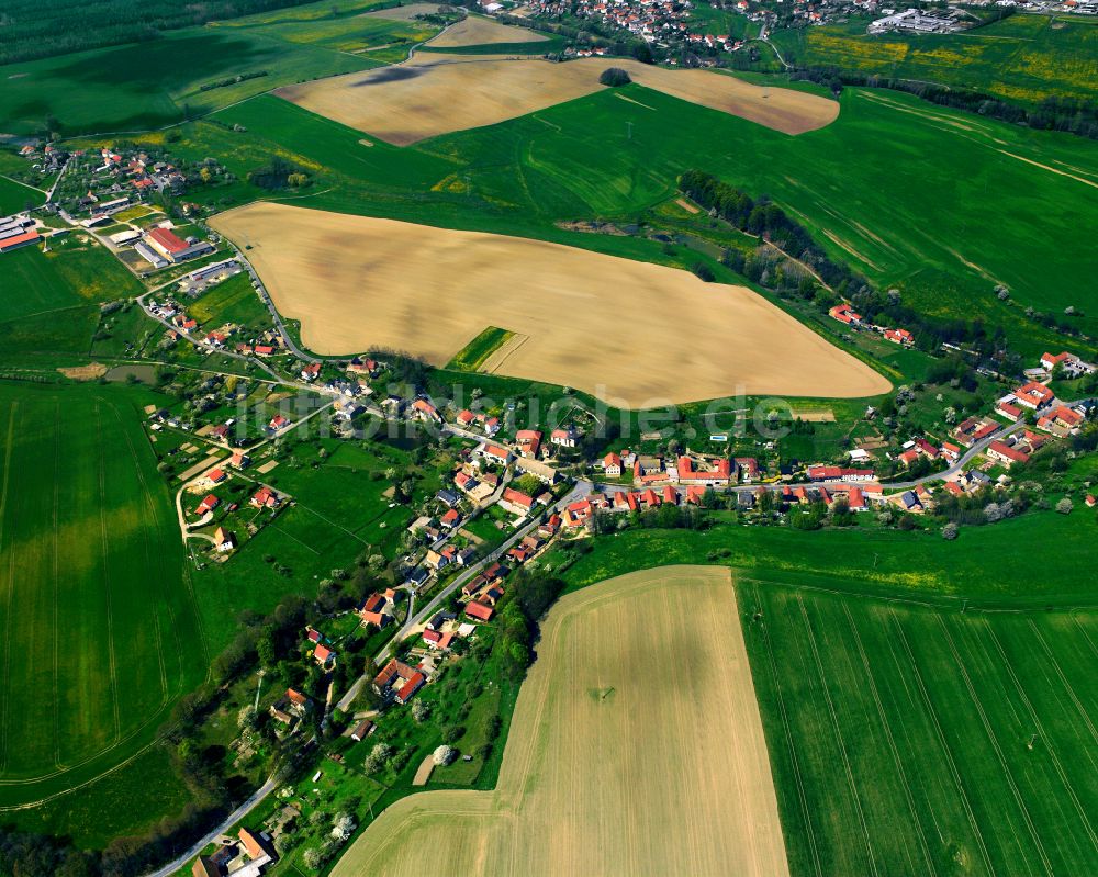 Luftbild Lindenkreuz - Dorfkern am Feldrand in Lindenkreuz im Bundesland Thüringen, Deutschland