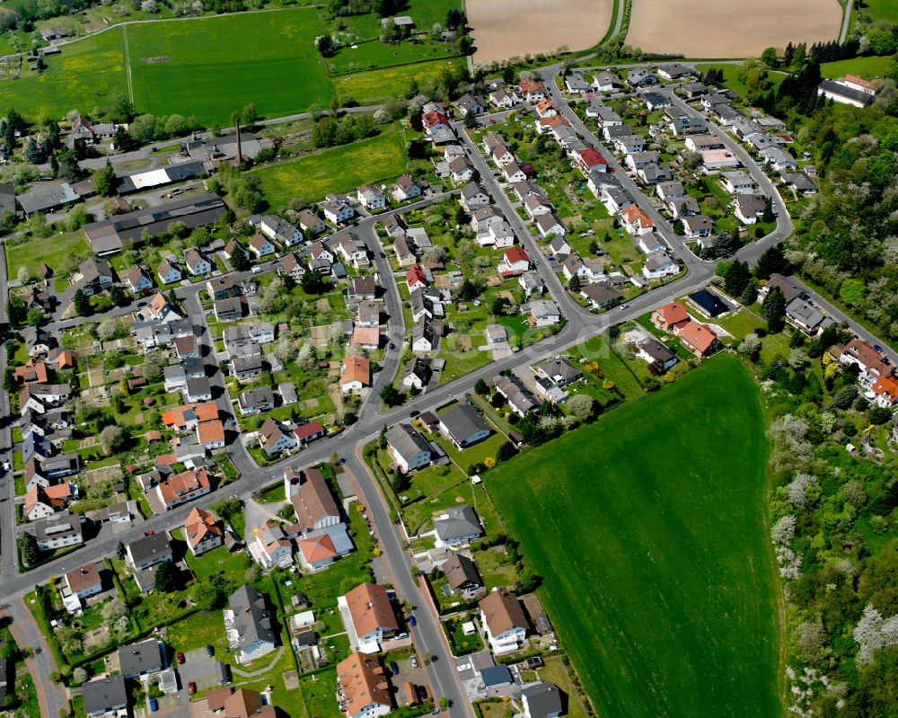 Luftbild Londorf - Dorfkern am Feldrand in Londorf im Bundesland Hessen, Deutschland