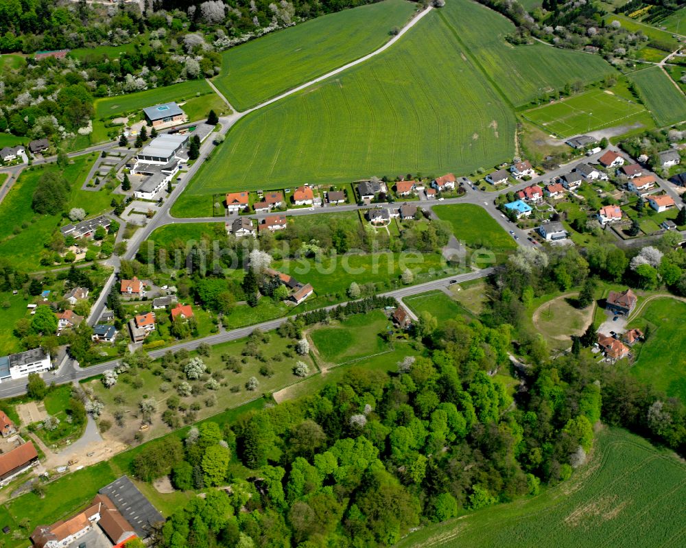 Londorf von oben - Dorfkern am Feldrand in Londorf im Bundesland Hessen, Deutschland