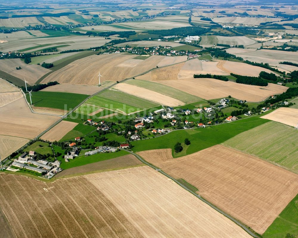 Luftaufnahme Markersdorf - Dorfkern am Feldrand in Markersdorf im Bundesland Sachsen, Deutschland