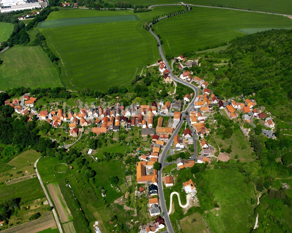 Marth aus der Vogelperspektive: Dorfkern am Feldrand in Marth im Bundesland Thüringen, Deutschland