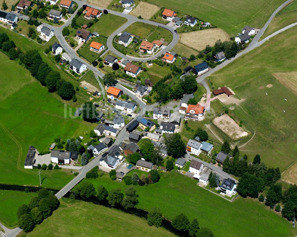 Luftaufnahme Marxgrün - Dorfkern am Feldrand in Marxgrün im Bundesland Bayern, Deutschland