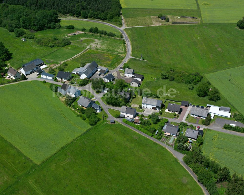 Luftbild Mermicherhof - Dorfkern am Feldrand in Mermicherhof im Bundesland Rheinland-Pfalz, Deutschland