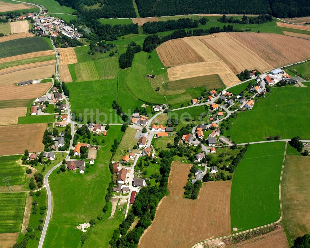 Luftaufnahme Meßkirch - Dorfkern am Feldrand in Meßkirch im Bundesland Baden-Württemberg, Deutschland