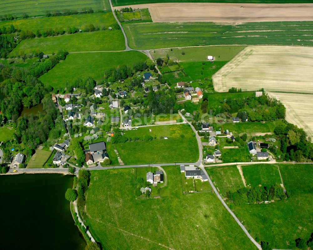 Mühlau von oben - Dorfkern am Feldrand in Mühlau im Bundesland Sachsen, Deutschland