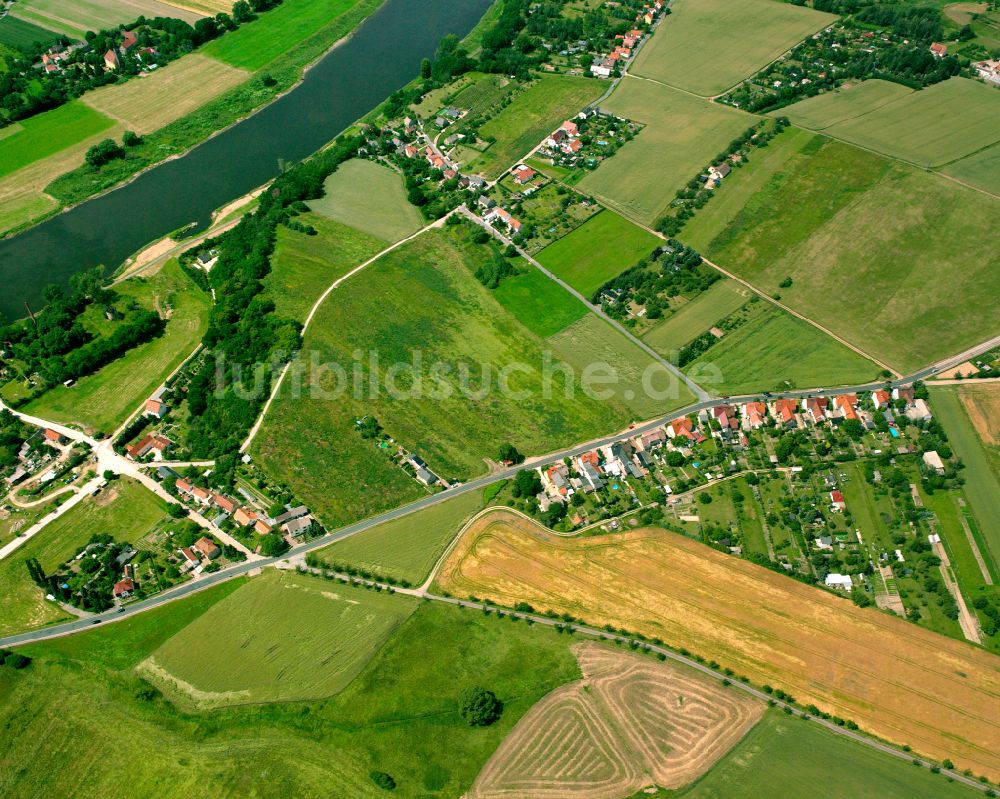 Luftbild Naundörfchen - Dorfkern am Feldrand in Naundörfchen im Bundesland Sachsen, Deutschland