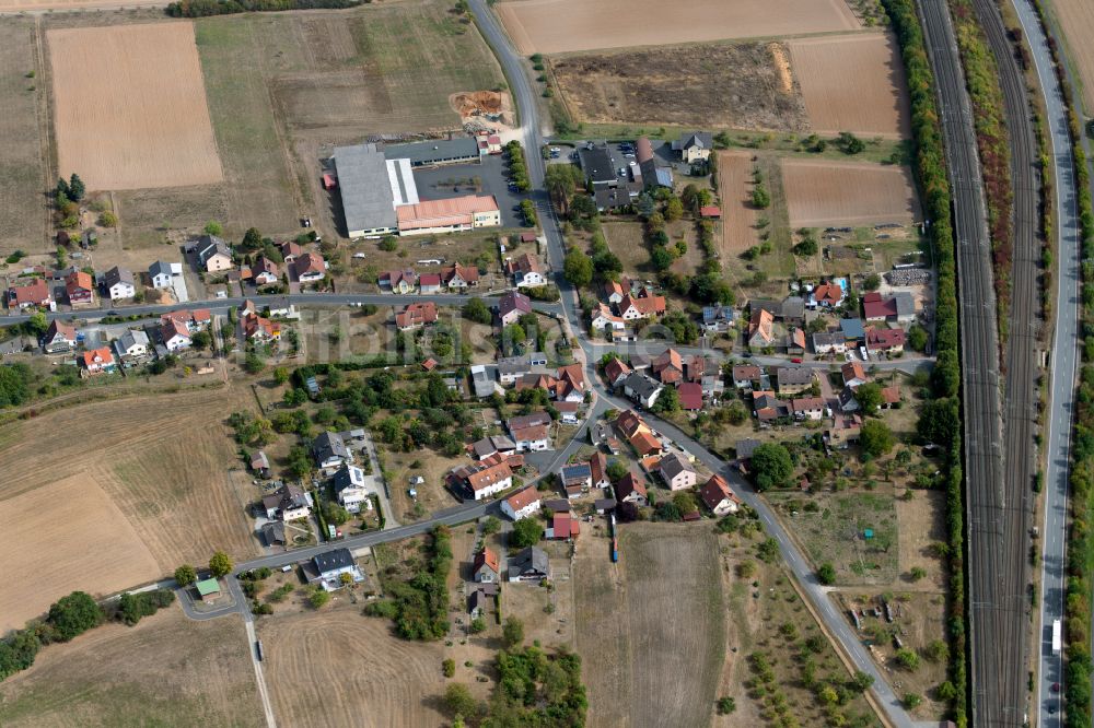 Luftbild Neuendorf - Dorfkern am Feldrand in Neuendorf im Bundesland Bayern, Deutschland