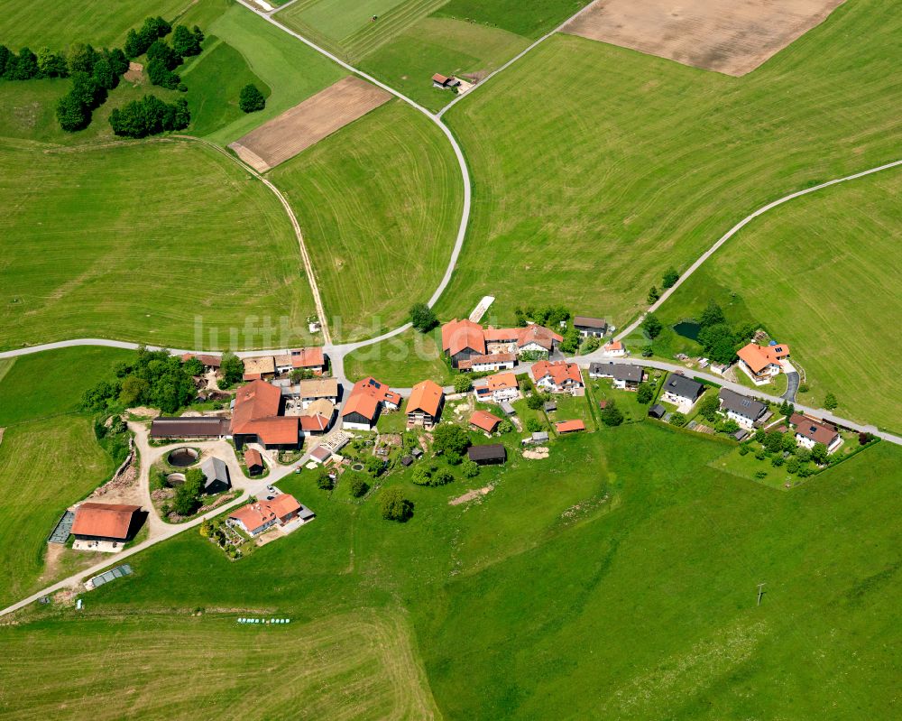 Luftbild Neufang - Dorfkern am Feldrand in Neufang im Bundesland Bayern, Deutschland