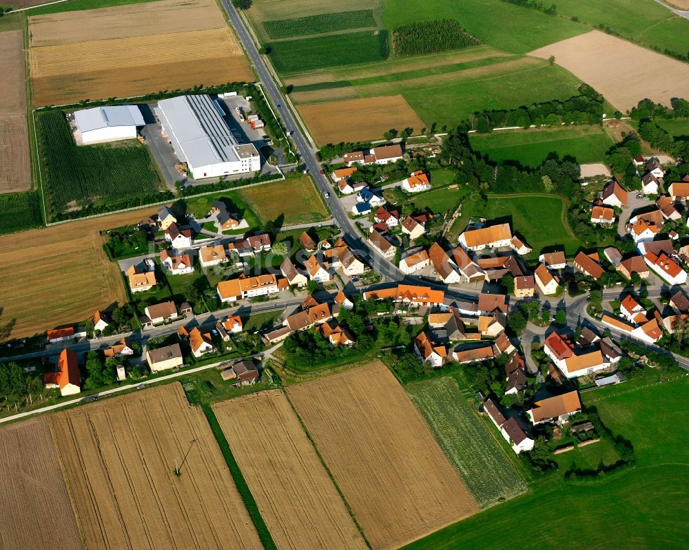 Luftaufnahme Neunstetten - Dorfkern am Feldrand in Neunstetten im Bundesland Bayern, Deutschland