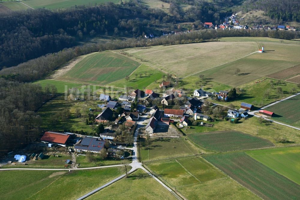 Luftaufnahme Niedernhall - Dorfkern am Feldrand in Niedernhall im Bundesland Baden-Württemberg, Deutschland