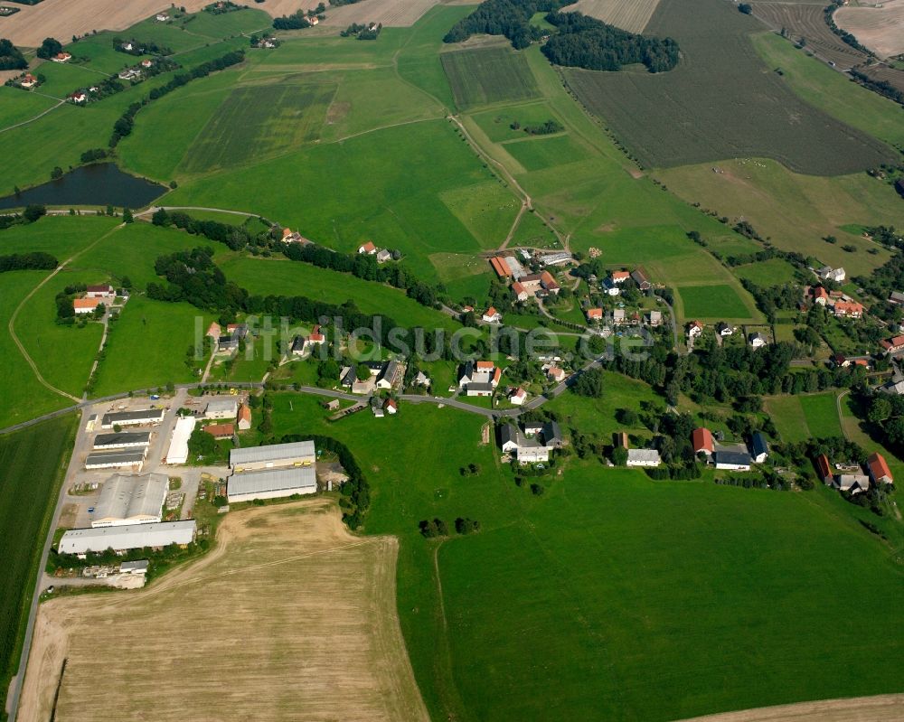 Luftbild Niederschöna - Dorfkern am Feldrand in Niederschöna im