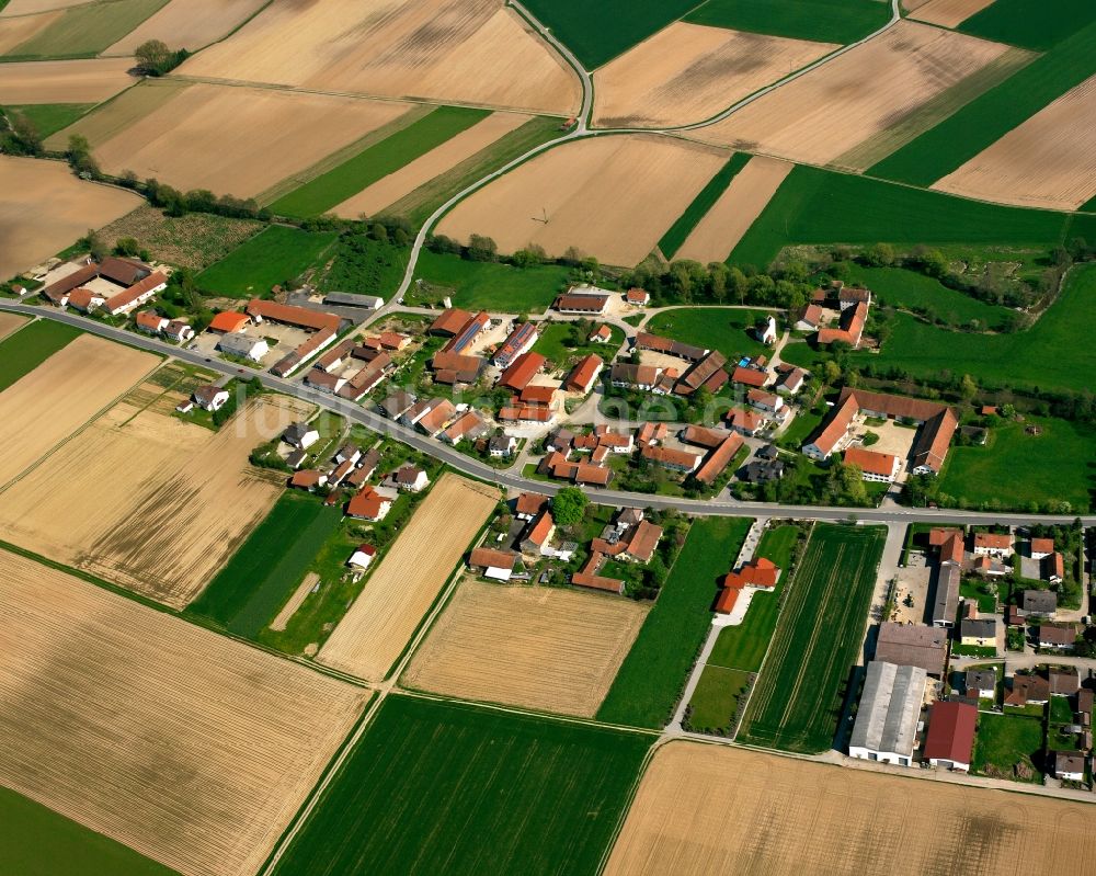 Luftbild Niedersunzing - Dorfkern am Feldrand in Niedersunzing im Bundesland Bayern, Deutschland