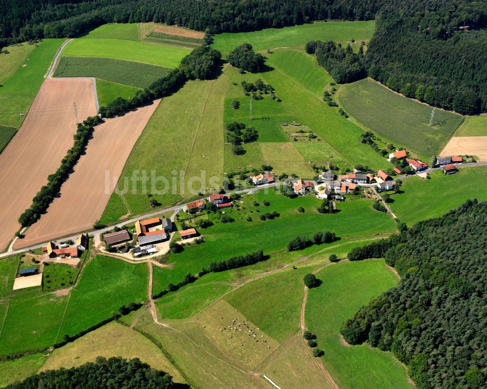 Ober-Mossau von oben - Dorfkern am Feldrand in Ober-Mossau im Bundesland Hessen, Deutschland