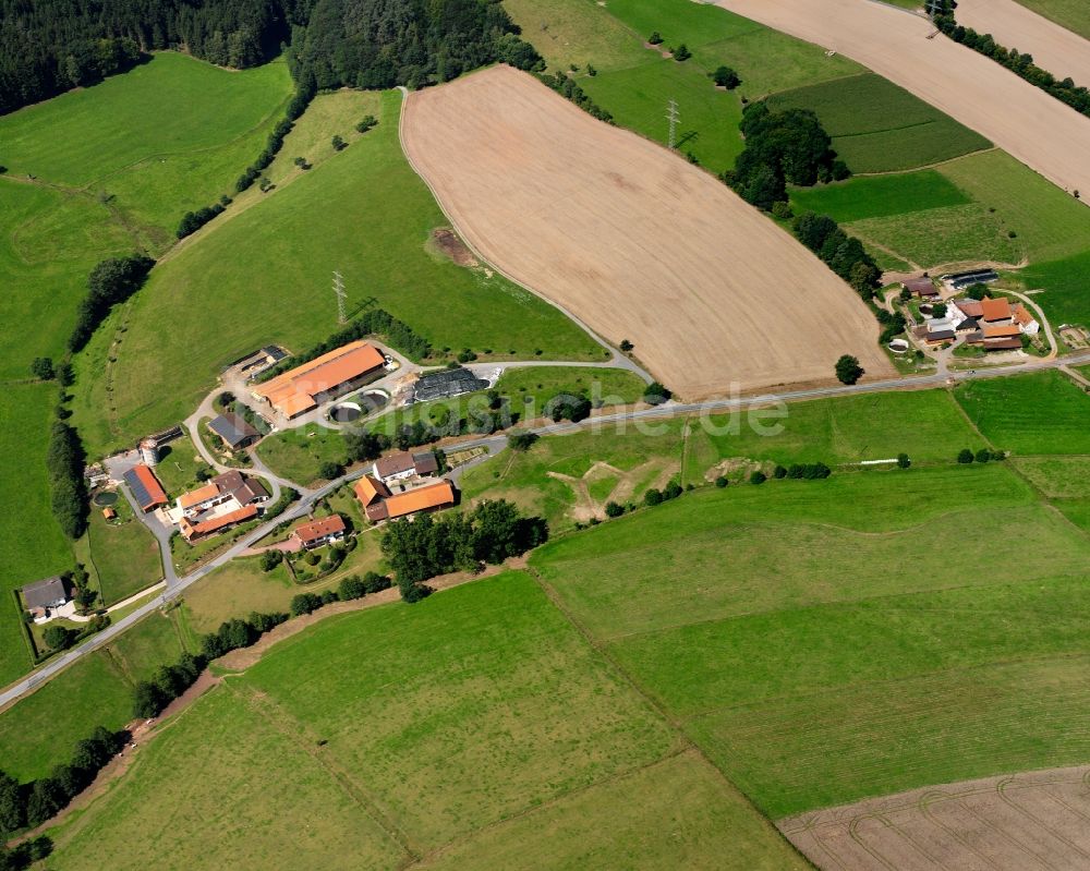 Ober-Mossau aus der Vogelperspektive: Dorfkern am Feldrand in Ober-Mossau im Bundesland Hessen, Deutschland