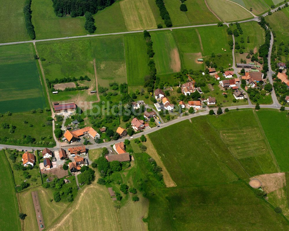 Luftbild Oberlengenhardt - Dorfkern am Feldrand in Oberlengenhardt im Bundesland Baden-Württemberg, Deutschland