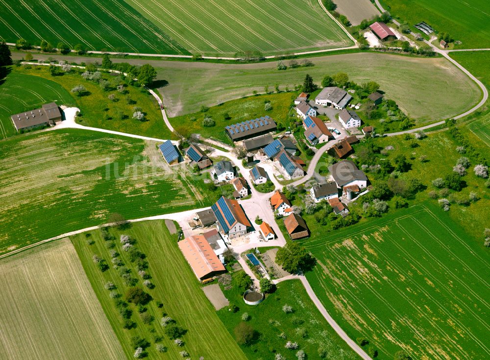 Luftbild Obermarchtal - Dorfkern am Feldrand in Obermarchtal im Bundesland Baden-Württemberg, Deutschland