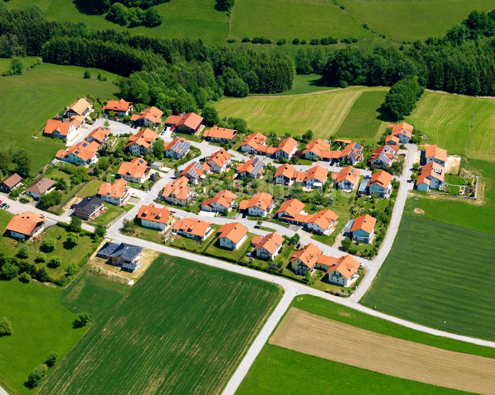 Luftbild Oberndorf - Dorfkern am Feldrand in Oberndorf im Bundesland Bayern, Deutschland