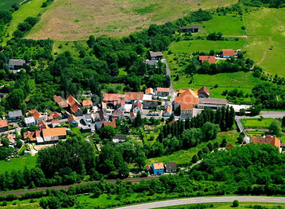 Luftbild Oberndorf - Dorfkern am Feldrand in Oberndorf im Bundesland Rheinland-Pfalz, Deutschland