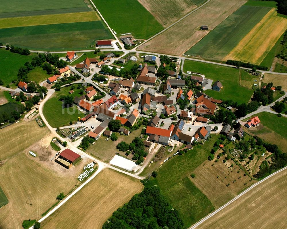 Luftaufnahme Oberschönbronn - Dorfkern am Feldrand in Oberschönbronn im Bundesland Bayern, Deutschland