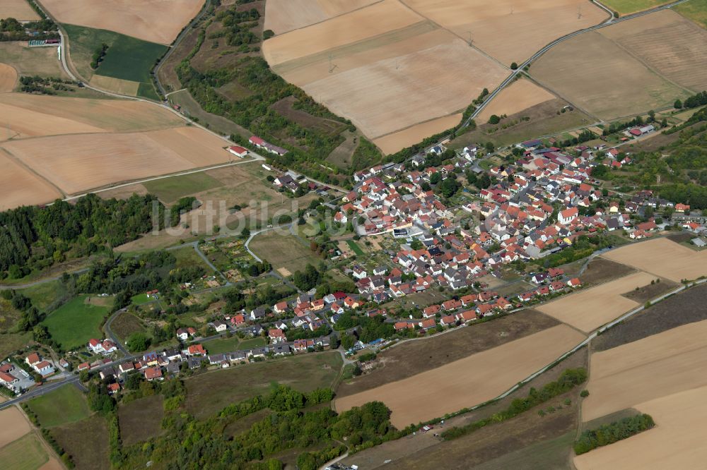 Luftbild Obersfeld - Dorfkern am Feldrand in Obersfeld im Bundesland Bayern, Deutschland