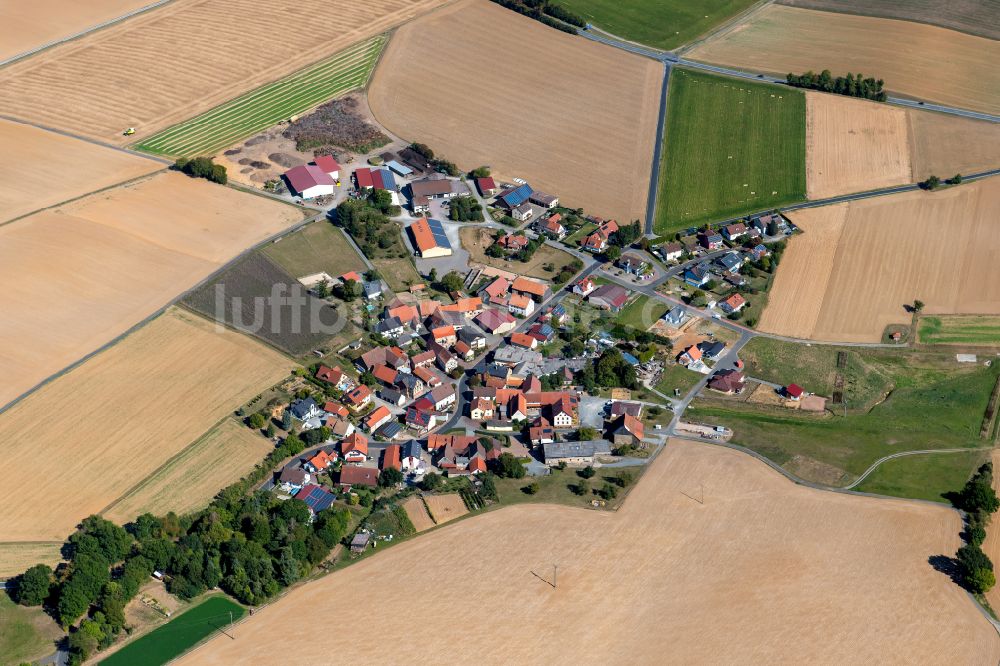 Oberwittbach von oben - Dorfkern am Feldrand in Oberwittbach im Bundesland Bayern, Deutschland