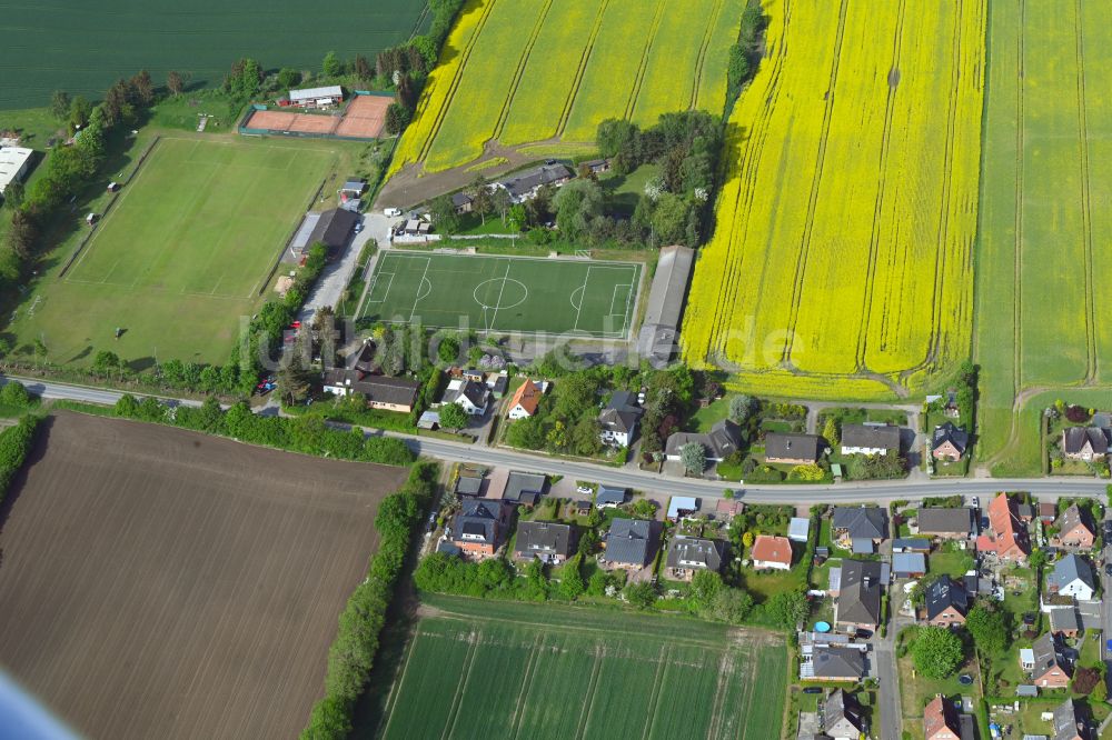 Luftbild Ohldörp - Dorfkern am Feldrand in Ohldörp im Bundesland Schleswig-Holstein, Deutschland