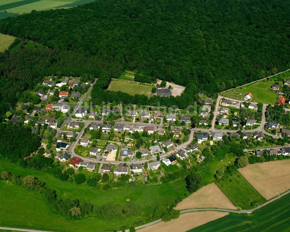 Ohren aus der Vogelperspektive: Dorfkern am Feldrand in Ohren im Bundesland Hessen, Deutschland