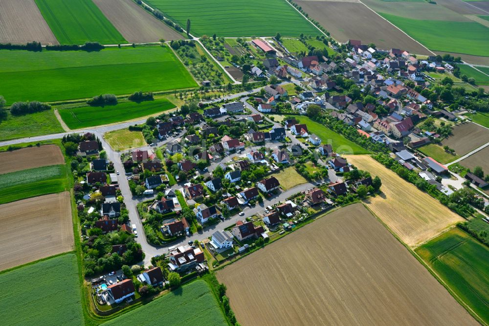 Luftbild Püssensheim - Dorfkern am Feldrand in Püssensheim im Bundesland Bayern, Deutschland