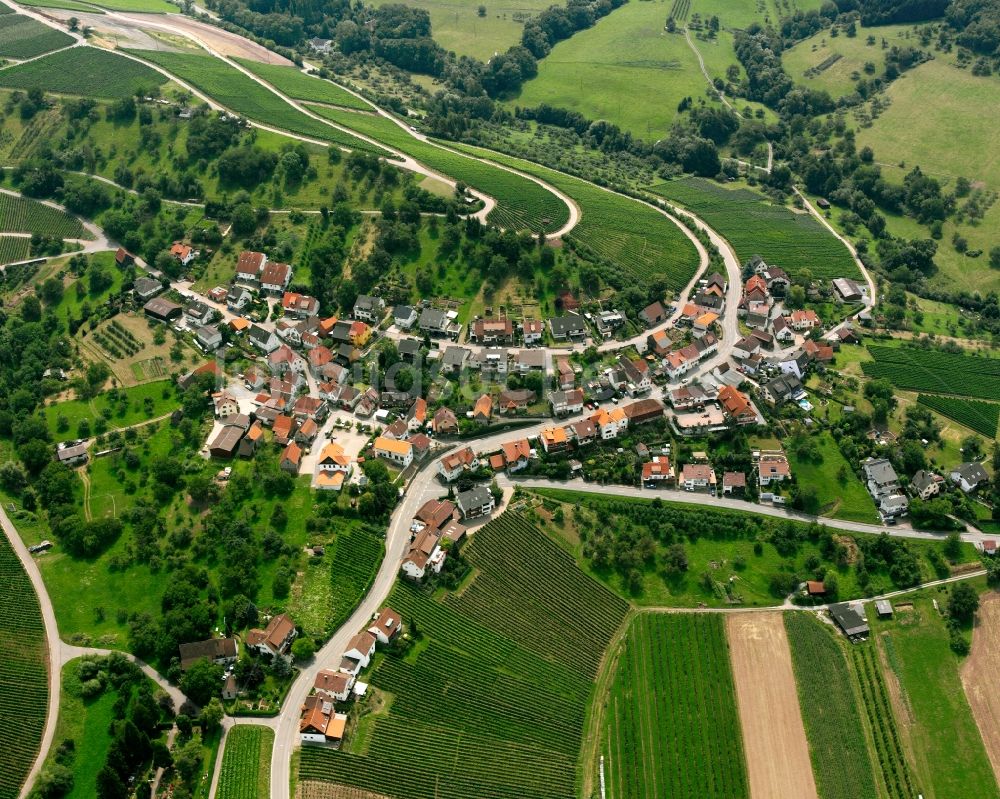 Reisach aus der Vogelperspektive: Dorfkern am Feldrand in Reisach im Bundesland Baden-Württemberg, Deutschland