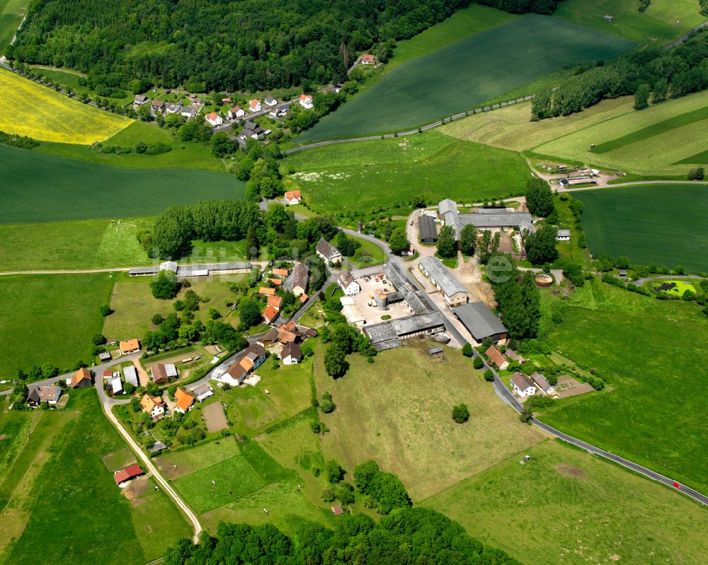 Luftbild Rudlos - Dorfkern am Feldrand in Rudlos im Bundesland Hessen, Deutschland