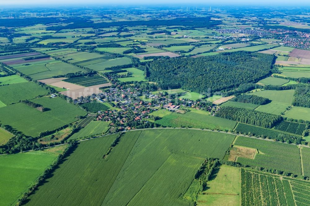 Luftaufnahme Ruschwedel - Dorfkern am Feldrand in Ruschwedel im Bundesland Niedersachsen, Deutschland