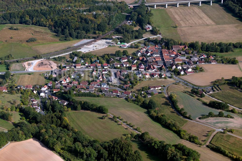 Luftaufnahme Schaippach - Dorfkern am Feldrand in Schaippach im Bundesland Bayern, Deutschland