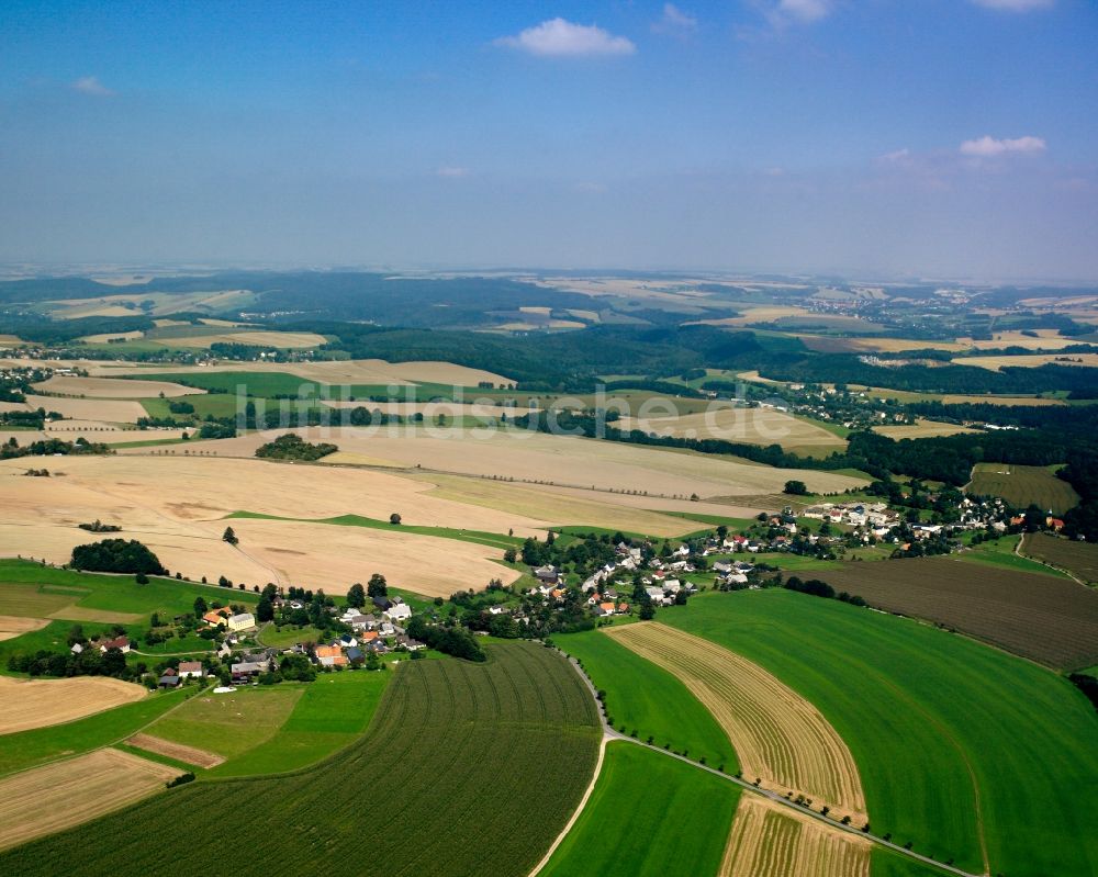 Luftaufnahme Schellenberg - Dorfkern am Feldrand in Schellenberg im Bundesland Sachsen, Deutschland