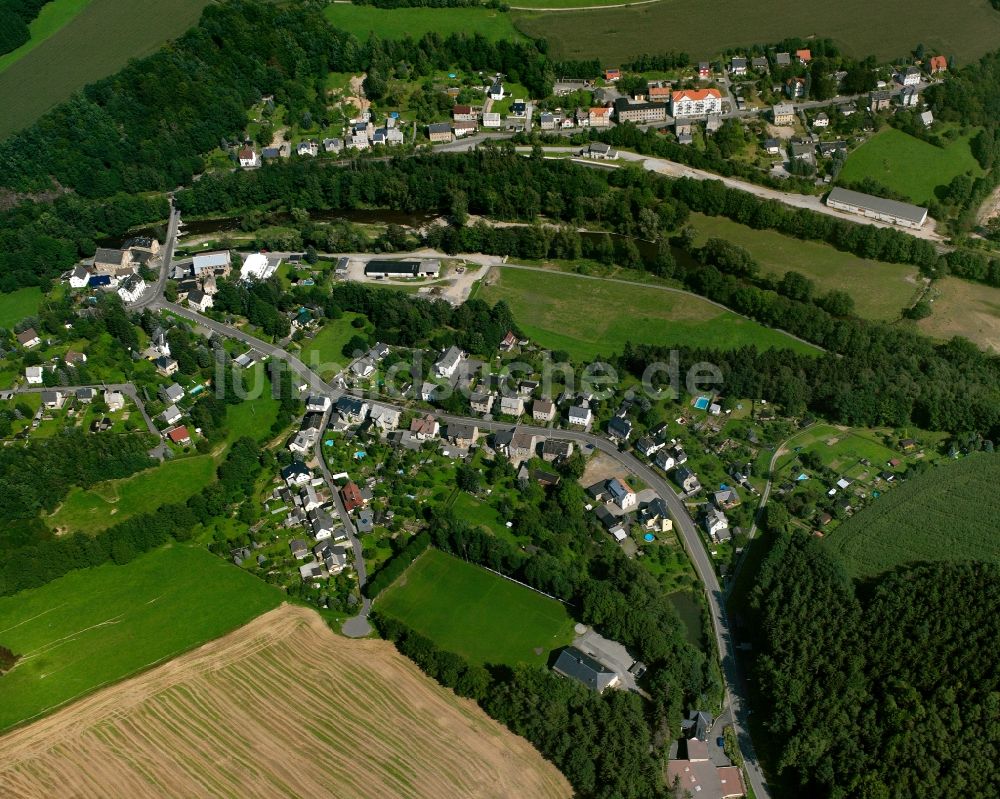 Luftbild Schellenberg - Dorfkern am Feldrand in Schellenberg im Bundesland Sachsen, Deutschland