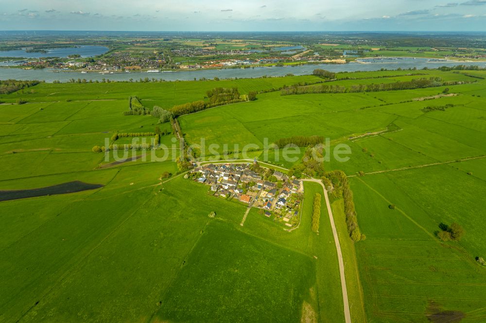 Luftbild Schenkenschanz - Dorfkern am Feldrand in Schenkenschanz im Bundesland Nordrhein-Westfalen, Deutschland