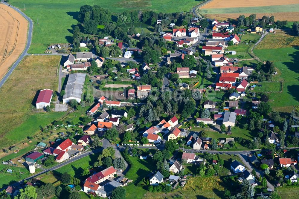 Schöna von oben - Dorfkern am Feldrand in Schöna im Bundesland Sachsen, Deutschland