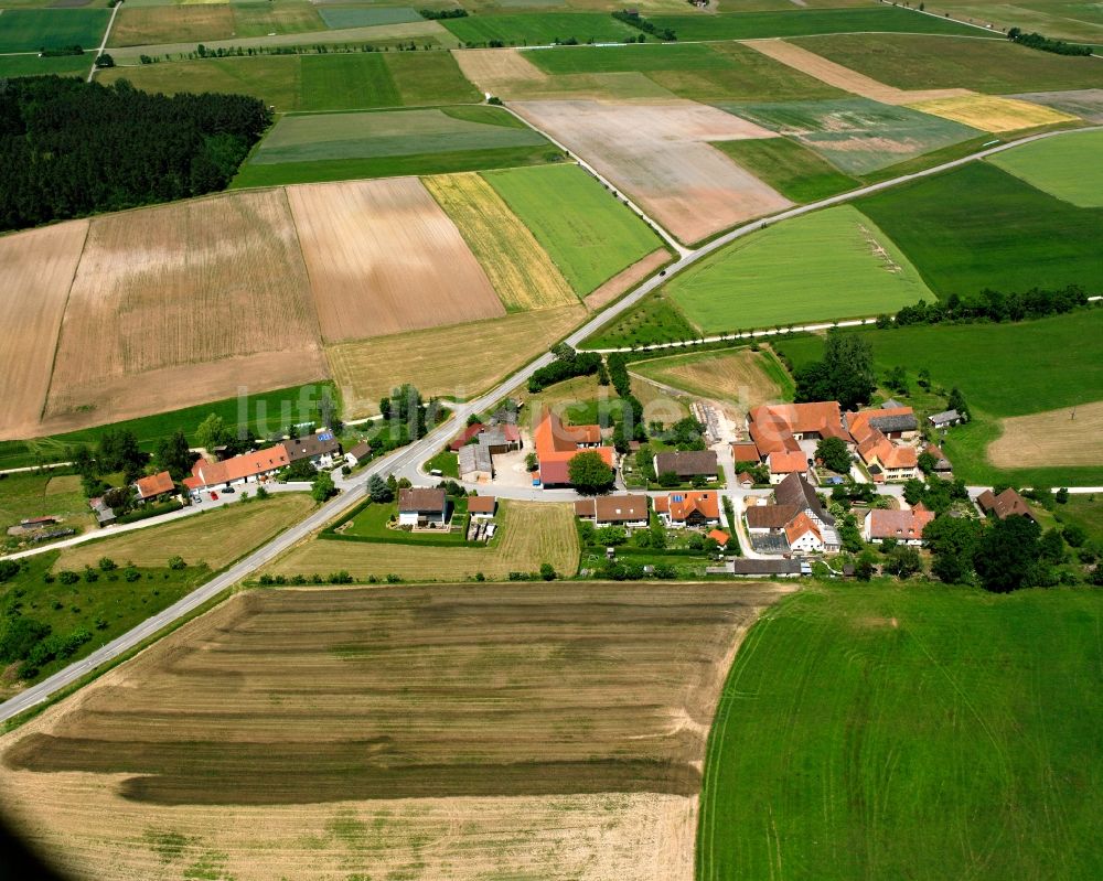 Schönau aus der Vogelperspektive: Dorfkern am Feldrand in Schönau im Bundesland Bayern, Deutschland