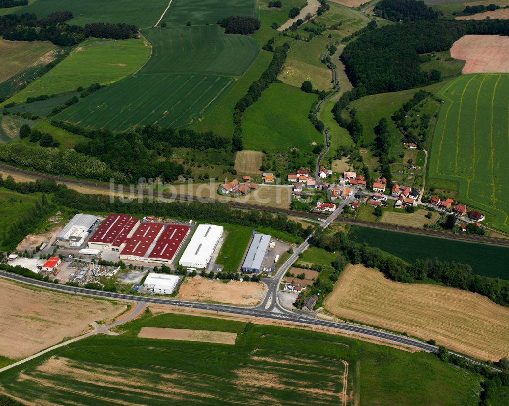 Schönau aus der Vogelperspektive: Dorfkern am Feldrand in Schönau im Bundesland Thüringen, Deutschland